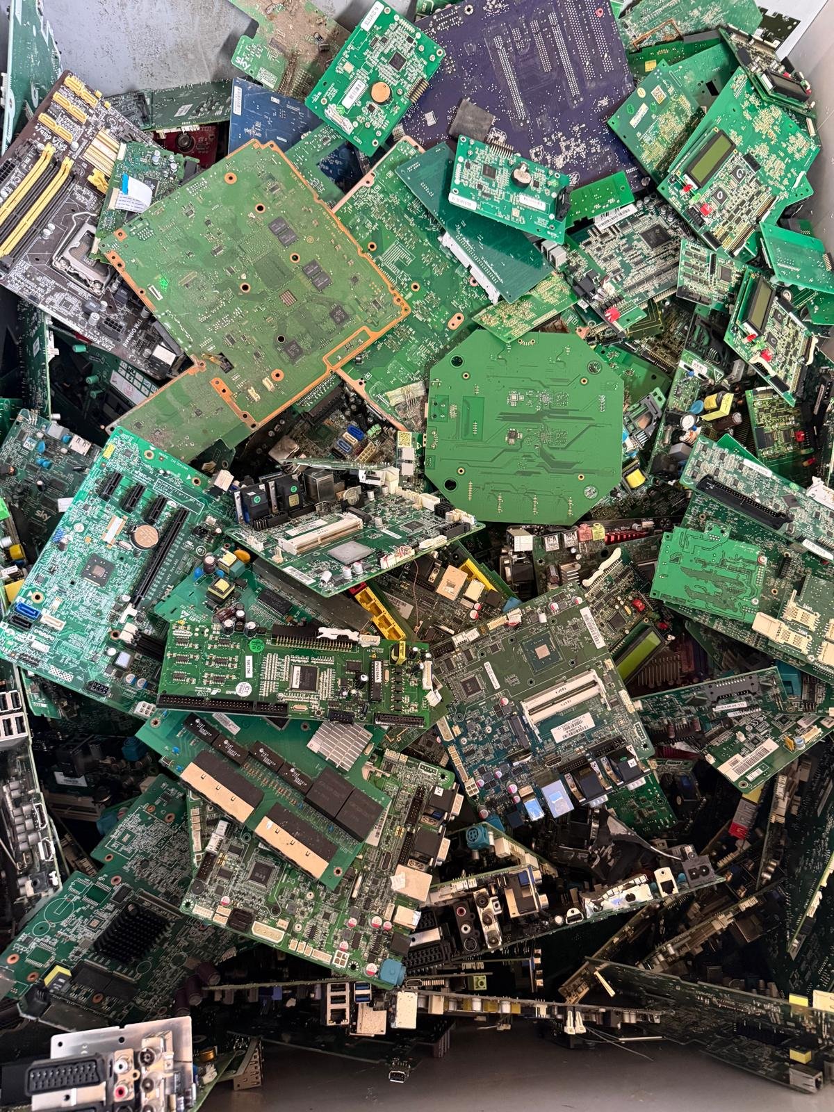 eco-friendly-tech-recycling-services