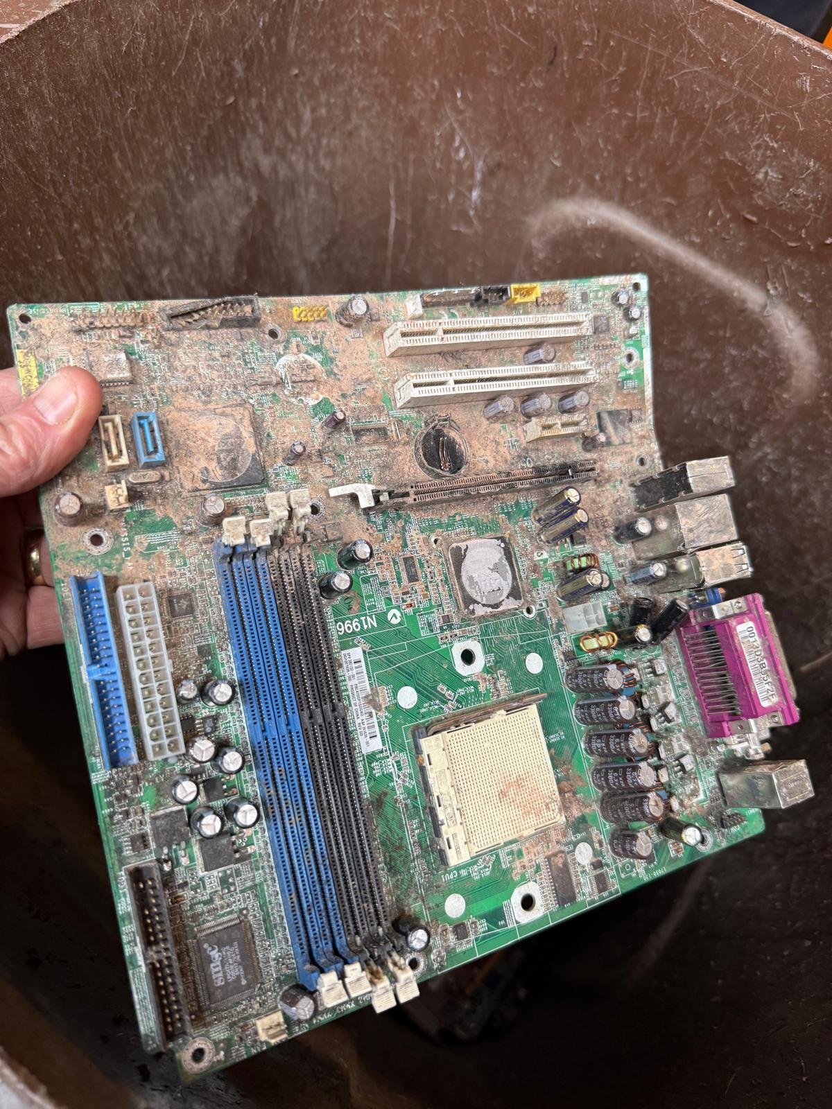 professional-tech-waste-buying-service